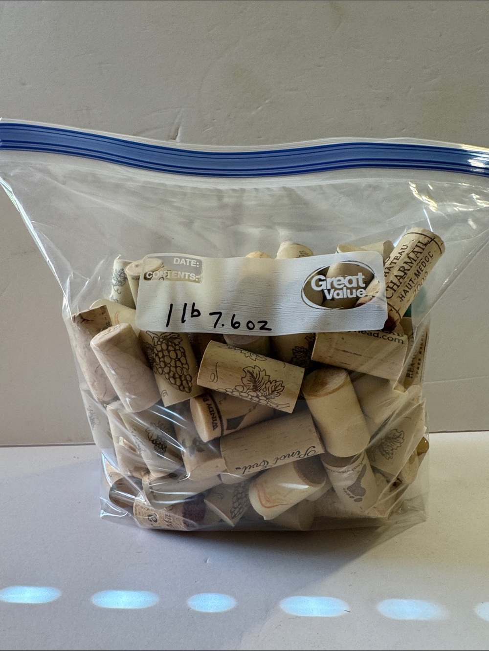Bulk wine corks. Beige natural colors 1lb 7.6 oz